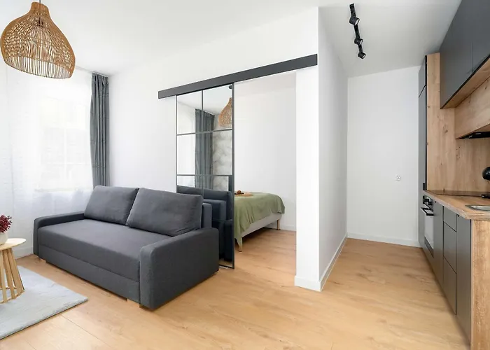 Appartamento Jasny Z Parkingiem W Centrum Poznania By Renters *