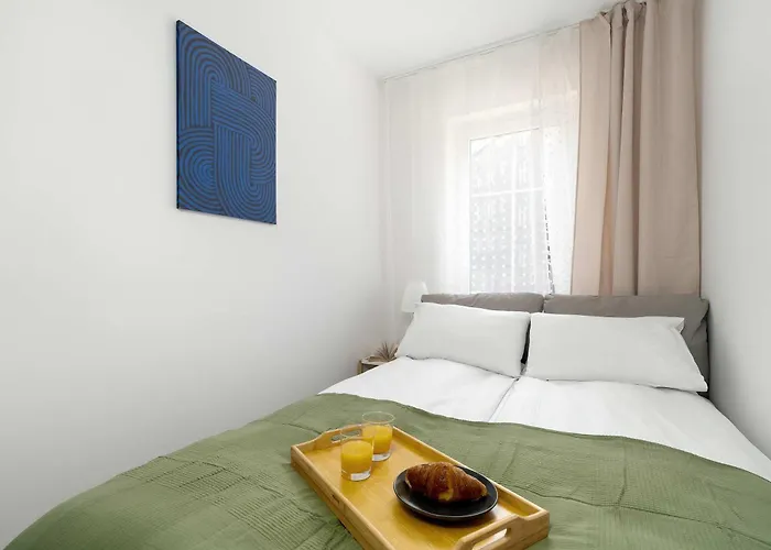 Jasny Z Parkingiem W Centrum Poznania By Renters Appartamento