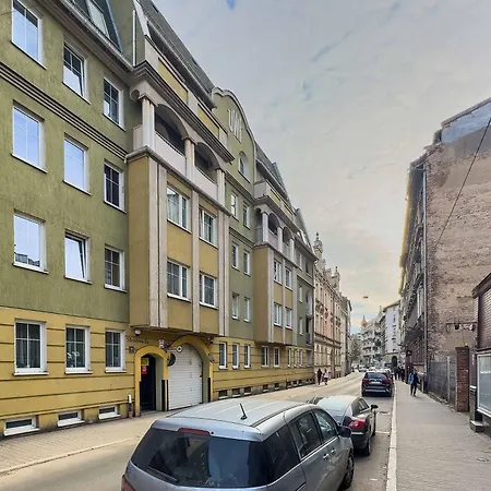 Daire Jasny Z Parkingiem W Centrum Poznania By Renters *
