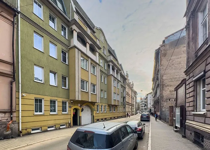 Apartament Jasny Z Parkingiem W Centrum Poznania By Renters *